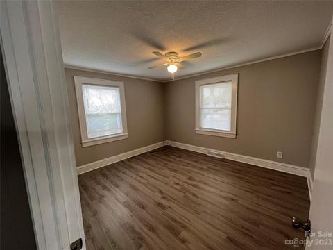 1105 Main St, Maiden, NC 28650 photo 8