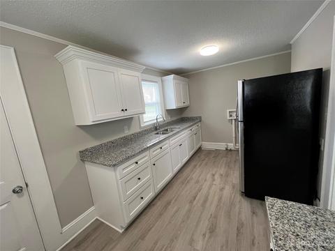 1105 Main St, Maiden, NC 28650 photo 5