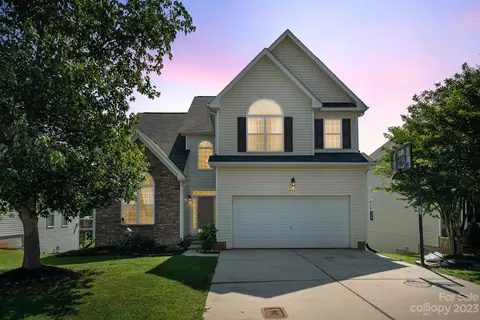374 Almora Loop, Mooresville, NC 28115