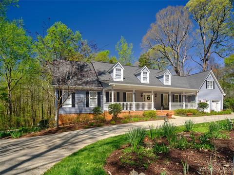 3408 Thoroughbred Ct, Gastonia, NC 28056