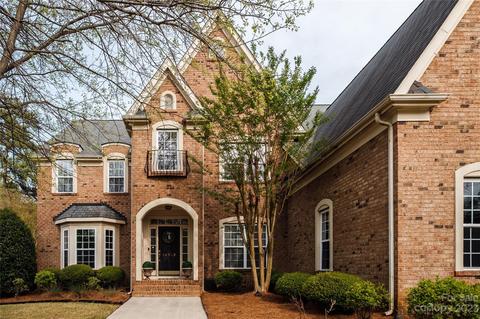 16912 Turtle Point Rd, Charlotte, NC 28278