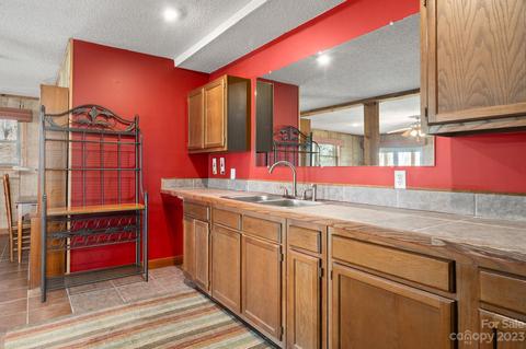 230 Hampton Gap Dr, Mars Hill, NC 28754 photo 32