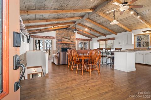 230 Hampton Gap Dr, Mars Hill, NC 28754 photo 7
