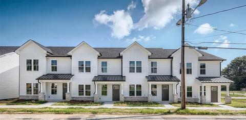 644 W Cemetery St, Salisbury, NC 28144