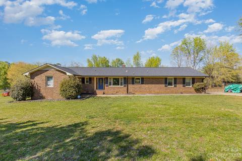 3118 Crow Rd, Monroe, NC 28112 photo 1