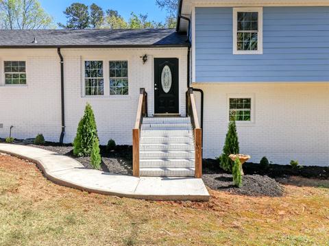 916 Pilgrim Forest Dr, Monroe, NC 28110 photo 3
