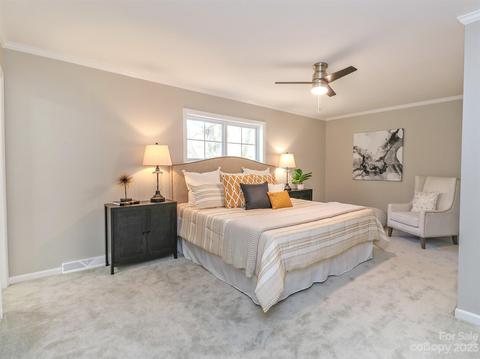 916 Pilgrim Forest Dr, Monroe, NC 28110 photo 9