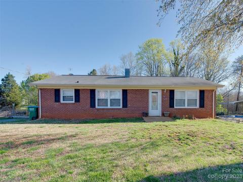109 Helen Ave, Bessemer City, NC 28016