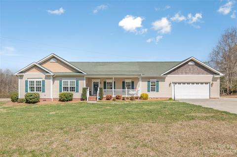 2757 Us Highway 64 Hwy, Mocksville, NC 27028