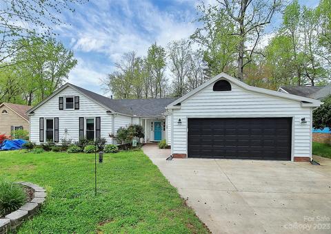 7117 Lea Wood Ln, Charlotte, NC 28227