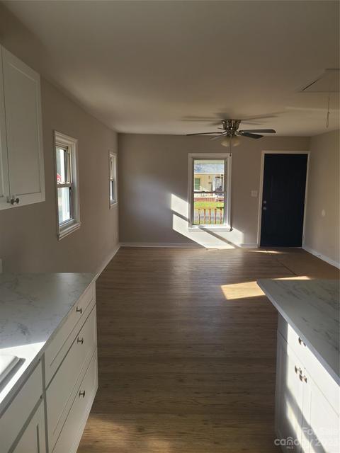 600 E 12th St, Kannapolis, NC 28083 photo 9
