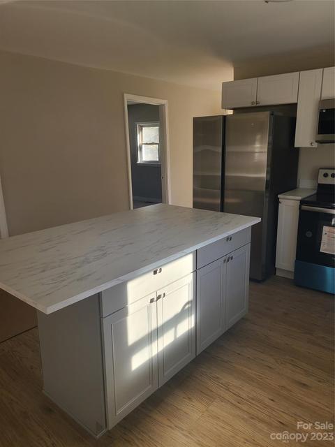600 E 12th St, Kannapolis, NC 28083 photo 11
