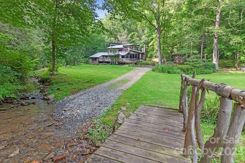 1090 Emmett Rd, Pisgah Forest, NC 28768