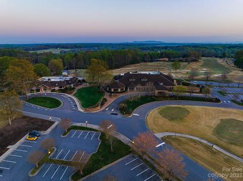 3607 Bermuda Dr NE, Conover, NC 28613 photo 9
