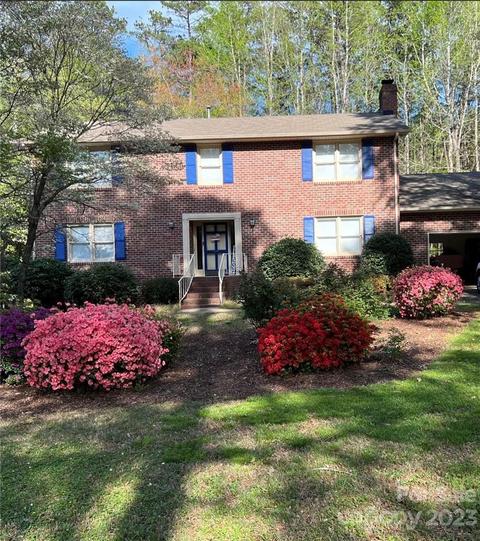 136 Wellington Dr, Salisbury, NC 28144