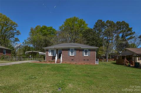 176 Harris St, Chester, SC 29706