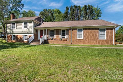 1407 Pamela Dr, Monroe, NC 28110