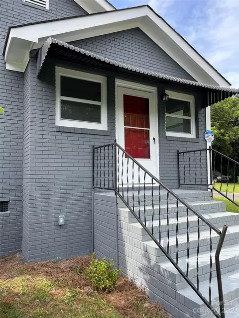 407 Ruth St, Lancaster, SC 29720 photo 3