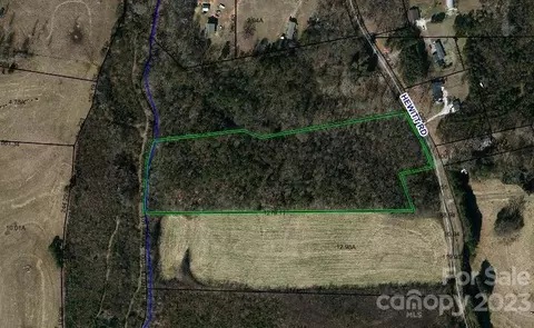 000 Hewitt Rd, Claremont, NC 28610