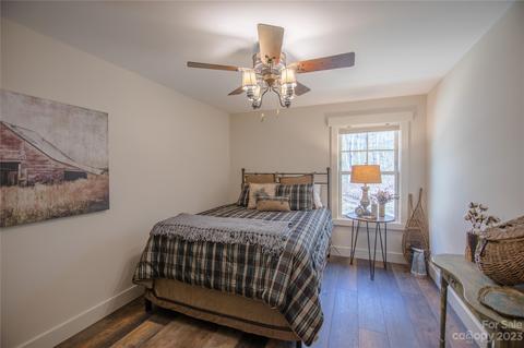 853 Cardinal Rd, Brevard, NC 28712 photo 12