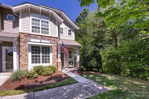 231 Dawn Mist Ln, Fort Mill, SC 29708 photo 3