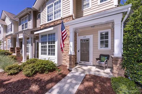 231 Dawn Mist Ln, Fort Mill, SC 29708 photo 4