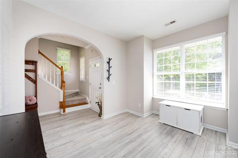 231 Dawn Mist Ln, Fort Mill, SC 29708 photo 8