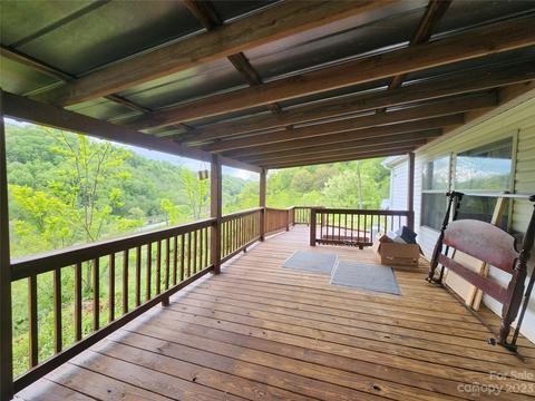 341 Groundhog Rd, Canton, NC 28716 photo 5