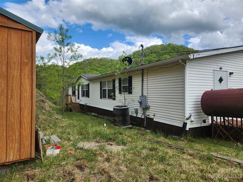 341 Groundhog Rd, Canton, NC 28716 photo 25