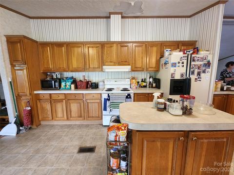 341 Groundhog Rd, Canton, NC 28716 photo 12
