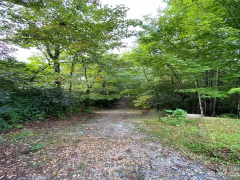 Squirrel Run 7, Lake Toxaway, NC 28747
