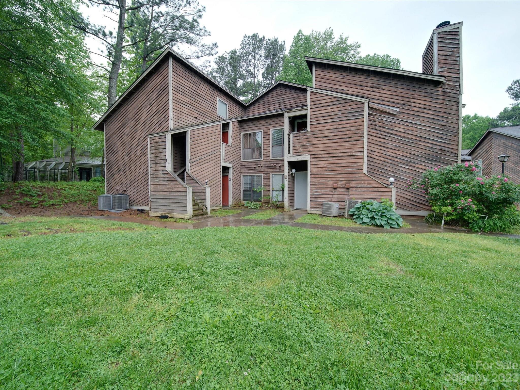 4616 Sharon Chase B Dr Unit B  