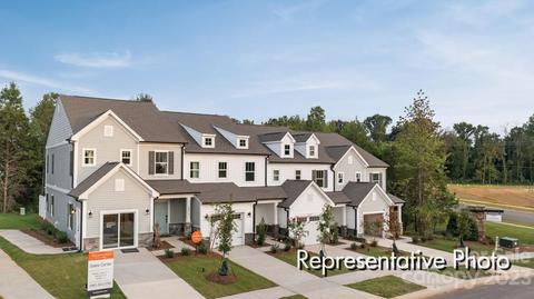 705 Bellmouth Rd #88, Clover, SC 29710