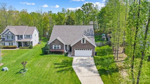 8814 Maple Leaf Ct, Stanfield, NC 28163 photo 2