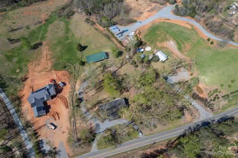 2330 Red Fox Rd, Tryon, NC 28782 photo 8