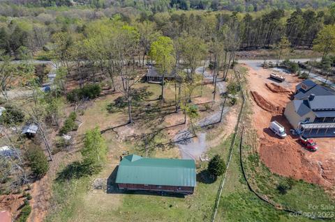 2330 Red Fox Rd, Tryon, NC 28782 photo 12