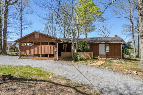2330 Red Fox Rd, Tryon, NC 28782 photo 4