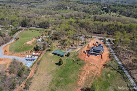 2330 Red Fox Rd, Tryon, NC 28782 photo 10