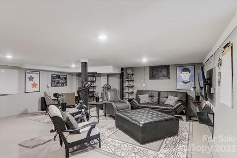 150 Raspberry Point Ln, Flat Rock, NC 28731 photo 29