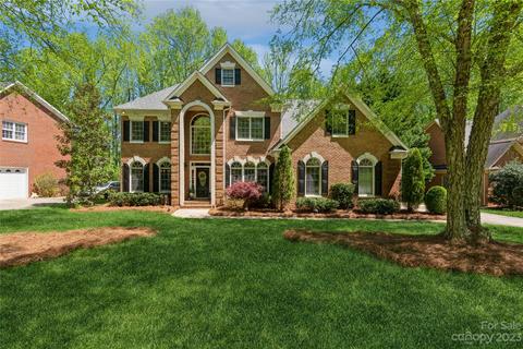 10217 Waterbrook Ln, Charlotte, NC 28277