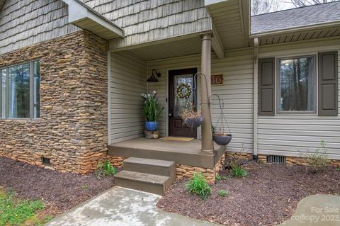 116 Roper Dr, Morganton, NC 28655 photo 2