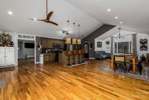 116 Roper Dr, Morganton, NC 28655 photo 4