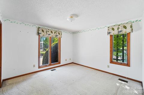 20429 Havenview Dr, Cornelius, NC 28031 photo 14