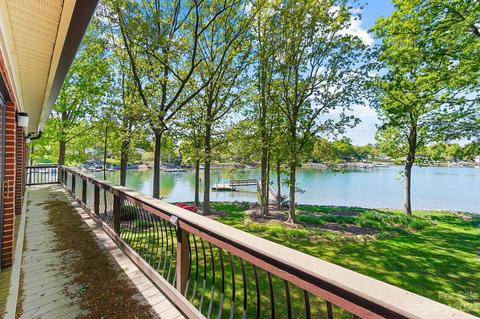 20429 Havenview Dr, Cornelius, NC 28031 photo 18