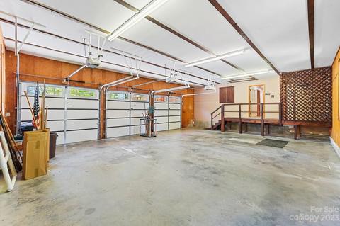 20429 Havenview Dr, Cornelius, NC 28031 photo 11
