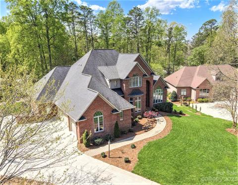 506 7th St NE, Conover, NC 28613