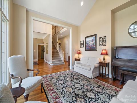 506 7th St NE, Conover, NC 28613 photo 7