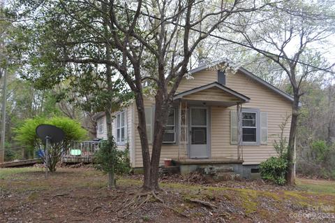 147 Gabriel St, Rutherfordton, NC 28139
