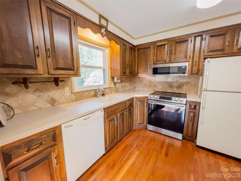1603 4th St NE, Conover, NC 28613 photo 23