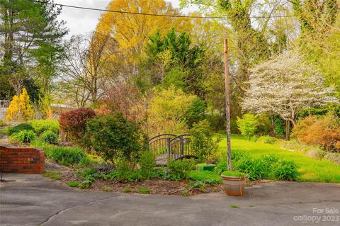 1603 4th St NE, Conover, NC 28613 photo 5